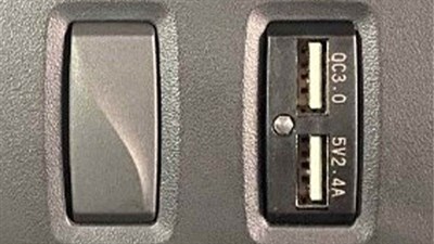 oroch - puerto USB x2